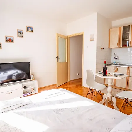 Apartment Todor